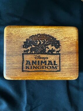 Disney Animal Kingdom Wooden Keepsake Box - 1999